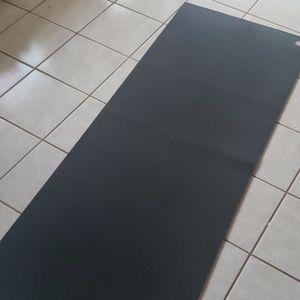 Manduka Classic Yoga mat.